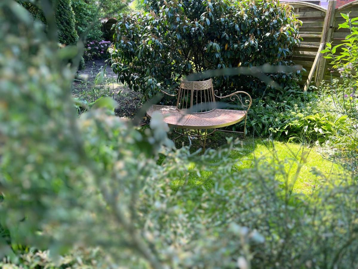 Aussergewoehnliches Haus Mit Sauna, Kamin Und Garten Wilhelmshaven Ngoại thất bức ảnh
