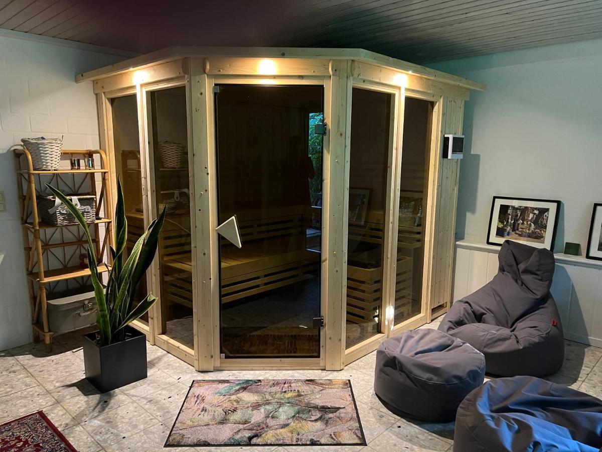 Aussergewoehnliches Haus Mit Sauna, Kamin Und Garten Wilhelmshaven Ngoại thất bức ảnh