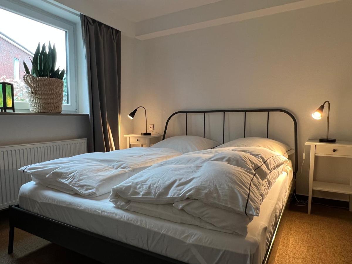 Aussergewoehnliches Haus Mit Sauna, Kamin Und Garten Wilhelmshaven Ngoại thất bức ảnh